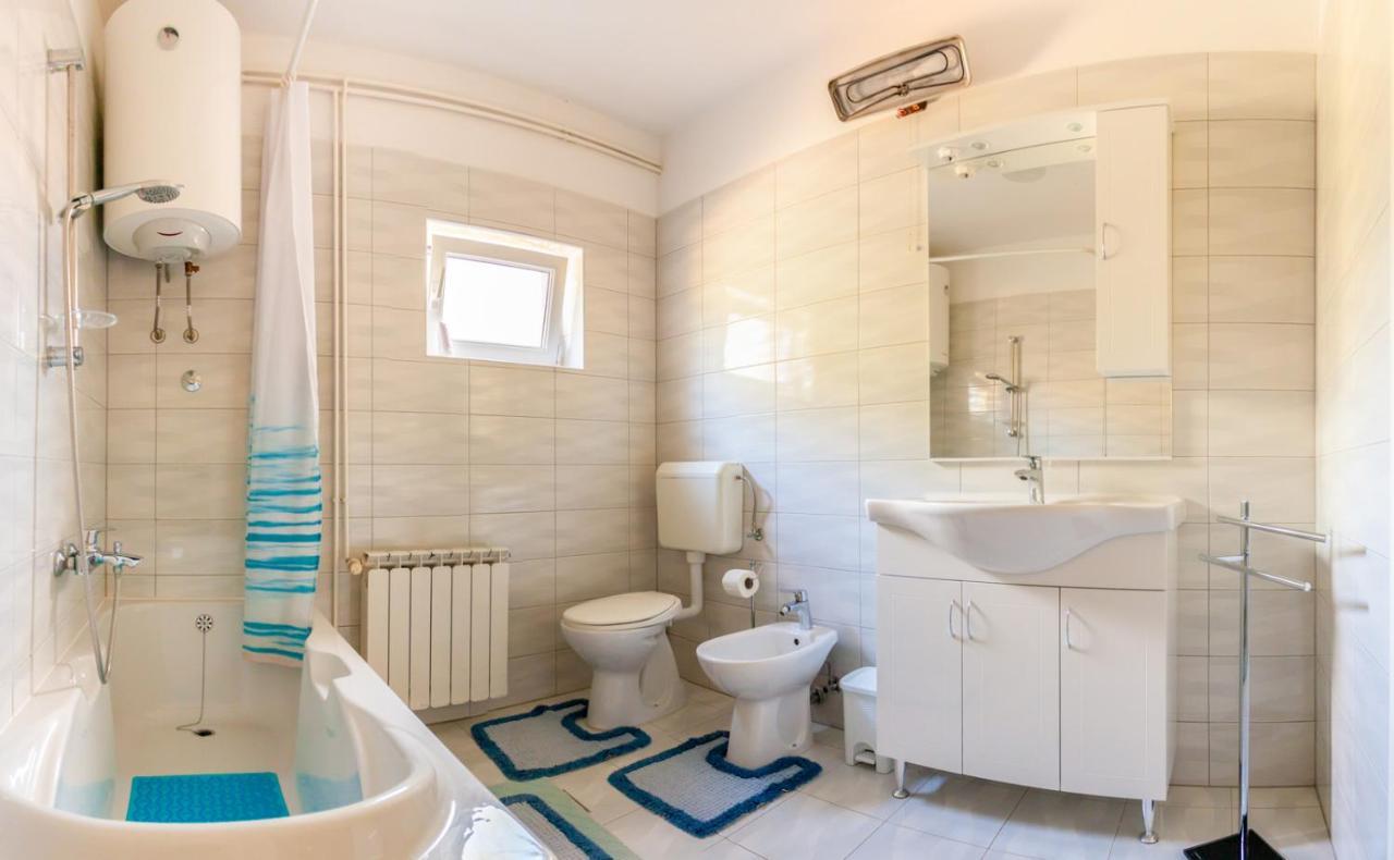 Apartment Maria Malinska Εξωτερικό φωτογραφία