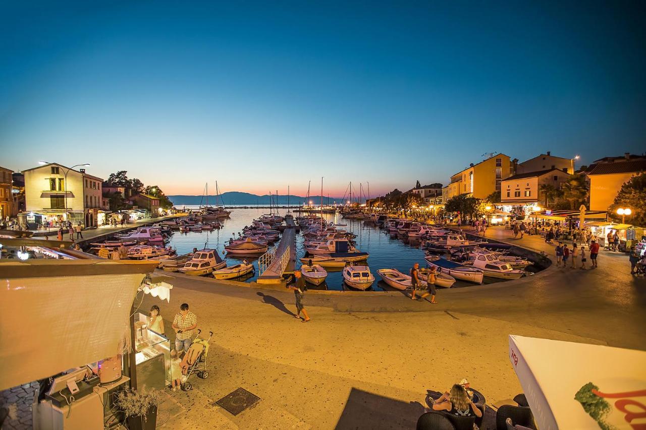 Apartment Maria Malinska Εξωτερικό φωτογραφία